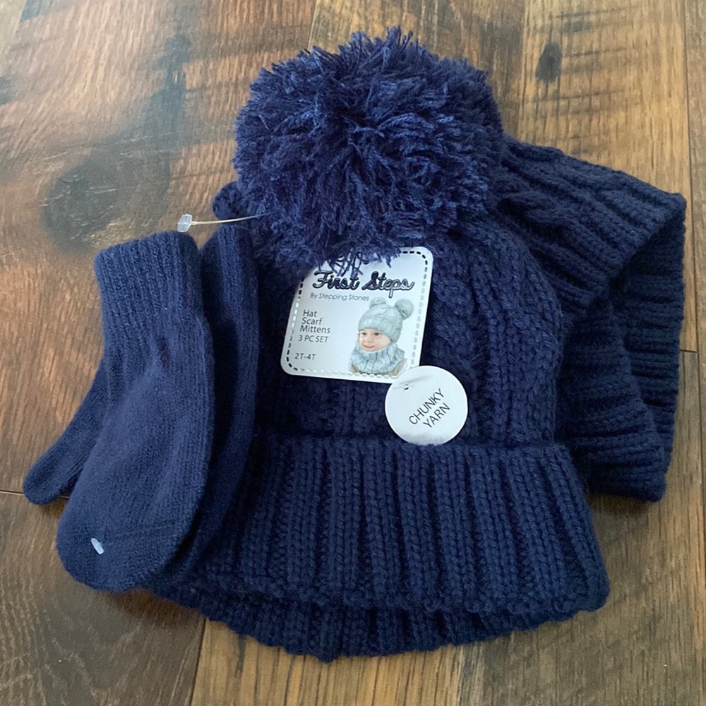 NWT First Steps hat, scarf, mitten set